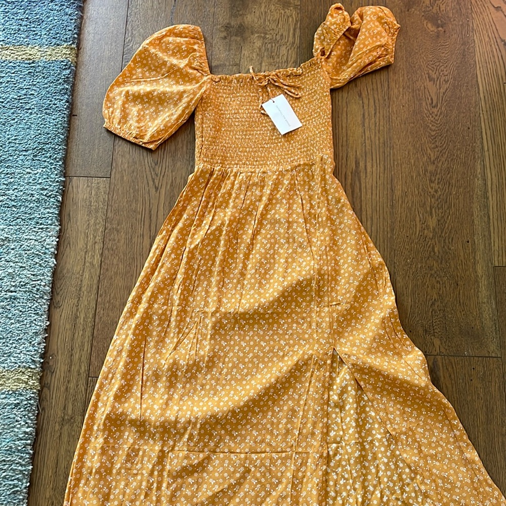 Brand new dress perfect for summer